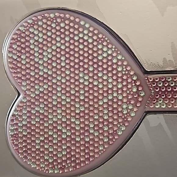 Paris Hilton Pink White Rhinestone Heart Handheld Mirror 15X Magnify Lightweight - Picture 3 of 7
